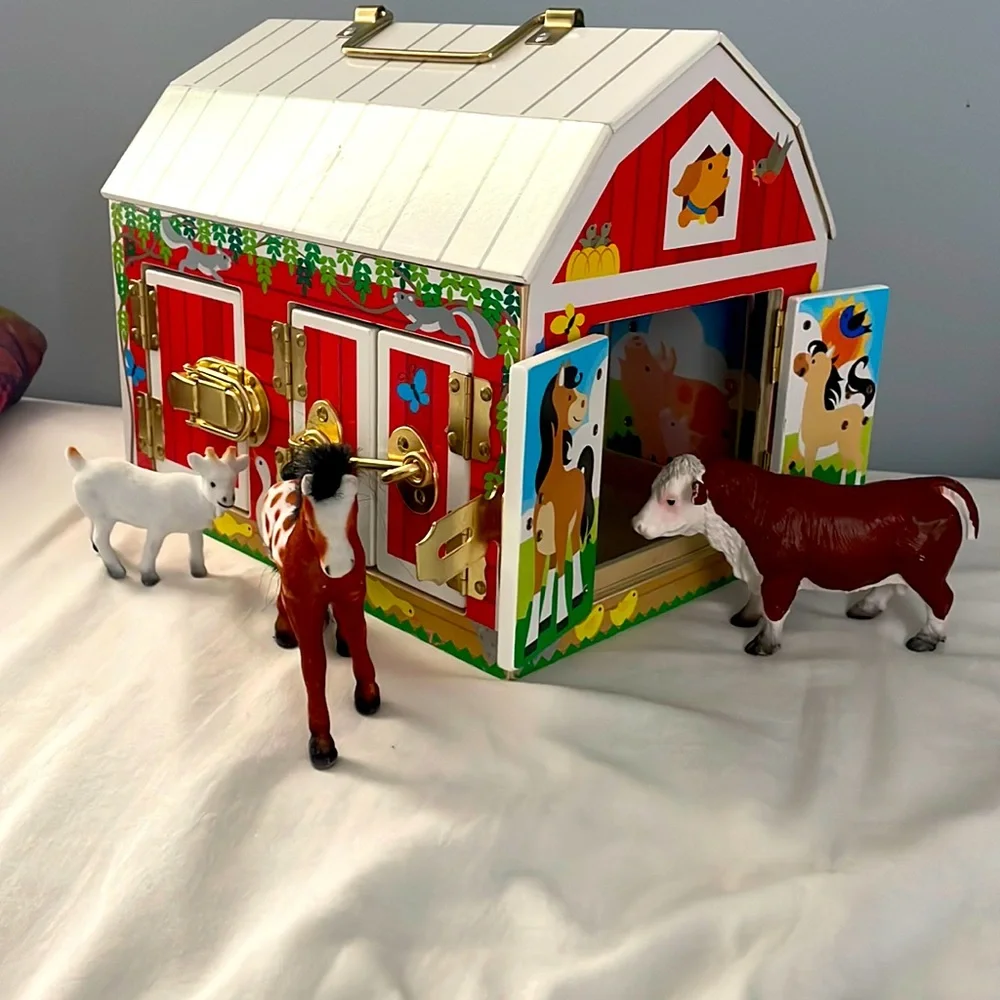 Melissa & Doug Wooden Latches Barn For Toddler 2+ Animal figurines - Picture 1 of 5